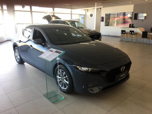 MAZDA 3, G122, HB, MT